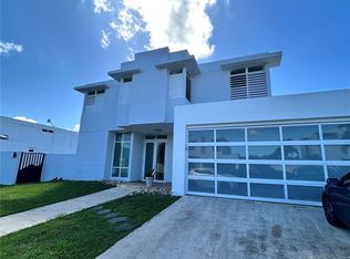 345 Calle Tulipan, Caguas, PR 00725