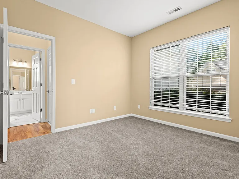 2225 Gablefield Ln — Photo 14