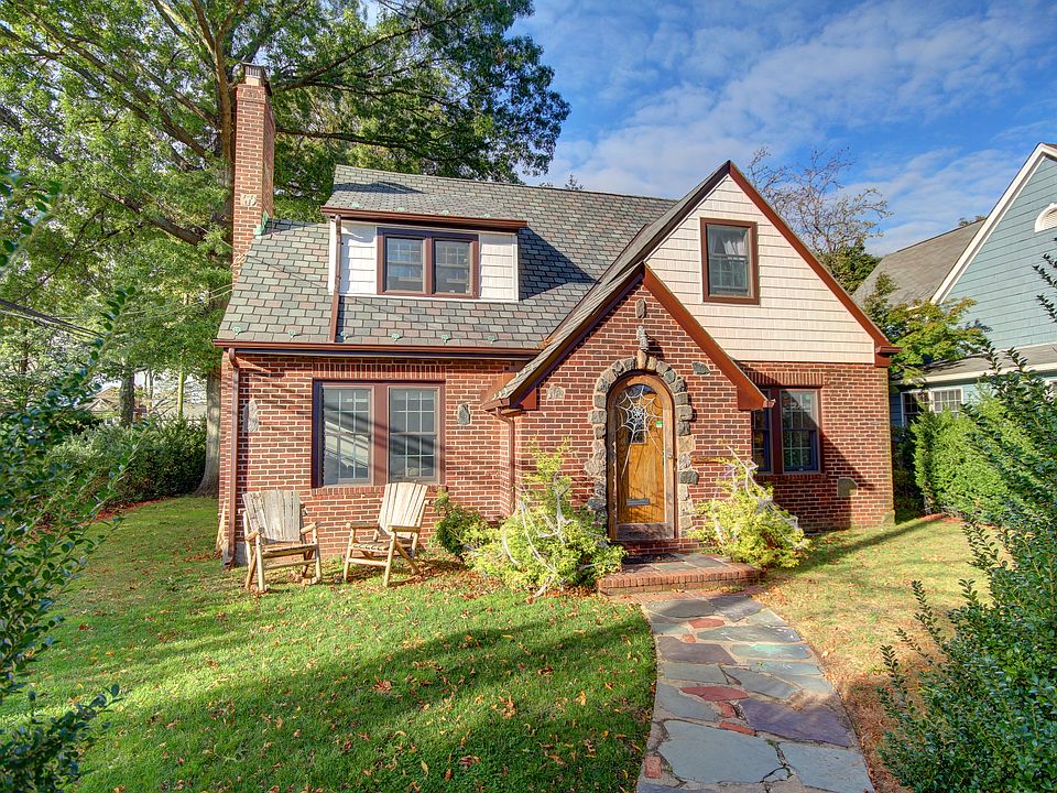 1st image of 1 Wheatley Ave