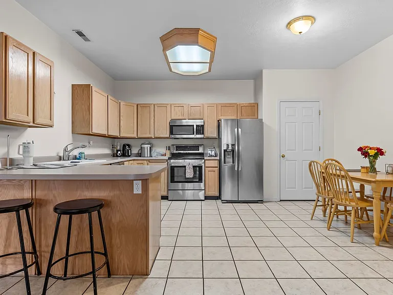 504 N Seven Peaks Blvd #307 — Photo 5