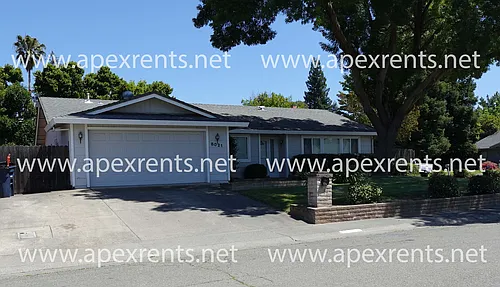 8021 Poulson St Photo 1