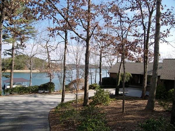 1st image of 7 Rum Row Ct