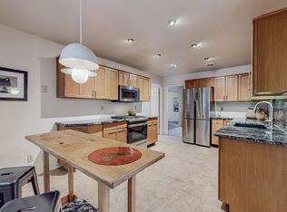 7718 Hendrix Rd NE, Albuquerque, NM 87110