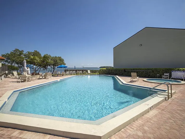 1515 Pinellas Bayway S #23B — Photo 22