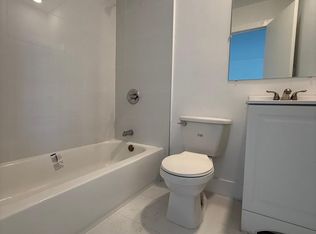 Studio from $1,500/mo & 1/1 from $1,600/mo, newly renovated/Estudio desde $1,500/mes y 1/1 desde ..., Miami, FL 33135