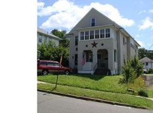 77 Putnam St, Bristol, CT 06010