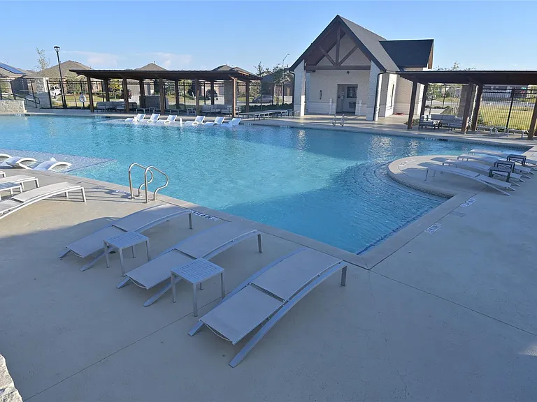801 Chaplin Dr — Photo 29