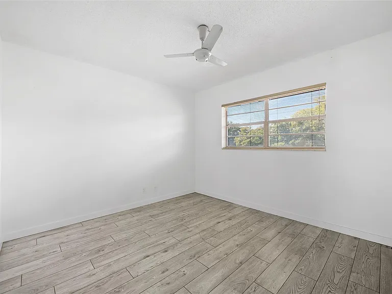 5031 W Oakland Park Blvd #309 — Photo 7