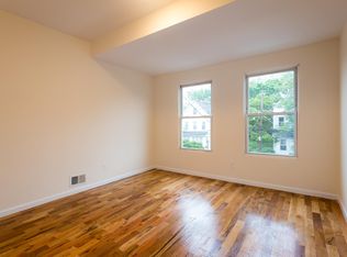 634 Court St #2, Elizabeth, NJ 07206