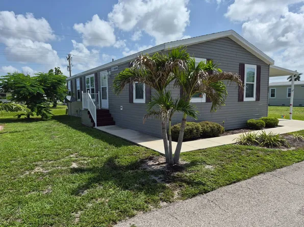 261 Netherland Ave, North Fort Myers, FL 33903