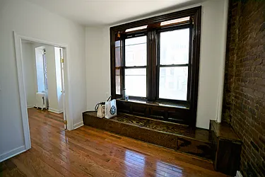 Rented by Best Apartments North Inc