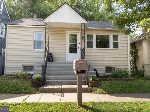219 Front St, Bordentown, NJ 08505