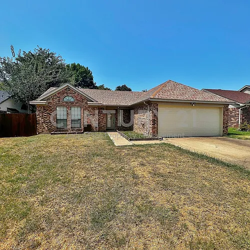 4808 Waxwing Dr Photo 1
