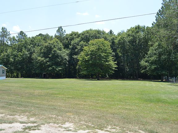 3rd image of 327 Blackberry Ln
