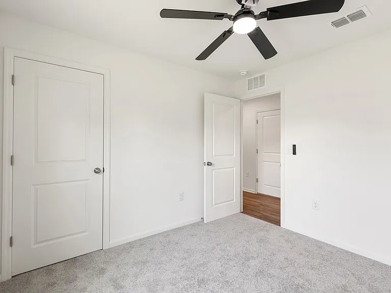14241 SW 34th Terrace Rd — Photo 24