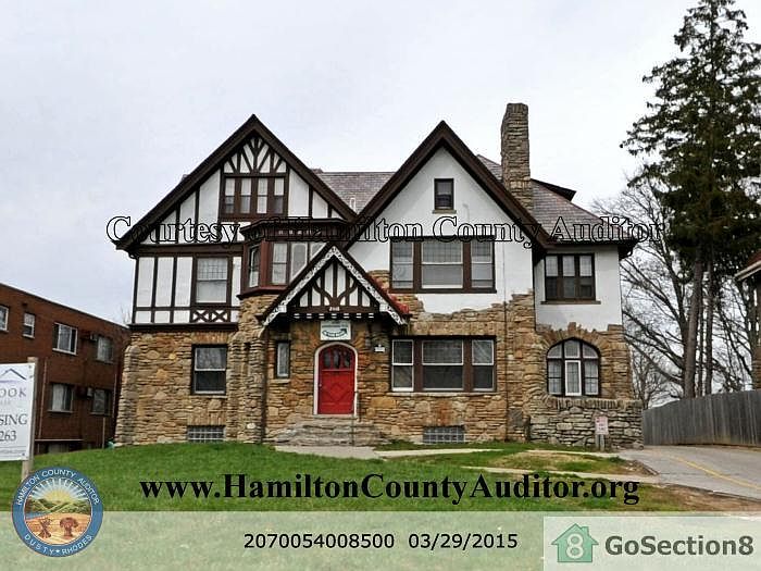 1st image of 2552 Harrison Ave #3