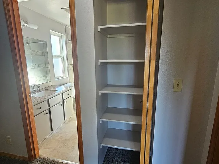 1822 NE Fairview Ave — Photo 17