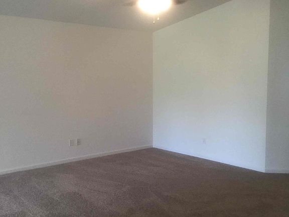 4th image of 1214 SW Babcock Ave