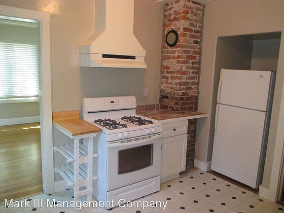 2nd image of 2684 17th St