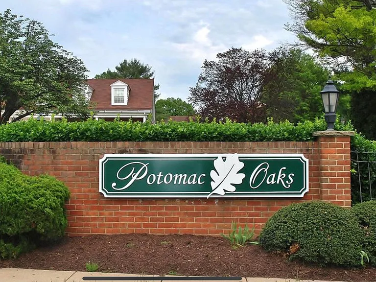 728 Quince Orchard Blvd #T1 — Photo 14