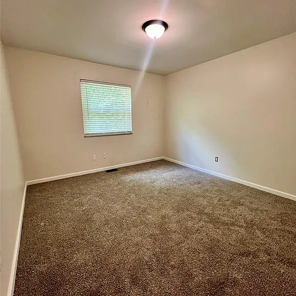 219 Odoherty Rd — Photo 13