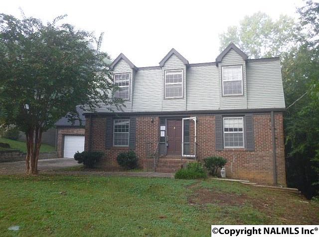 1st image of 11310 Dellcrest Dr SE