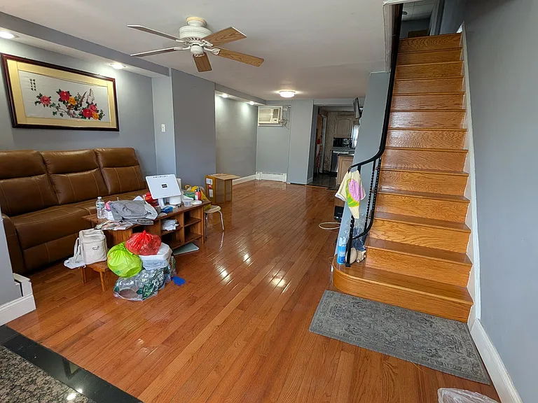 2849 S Randolph St — Photo 15