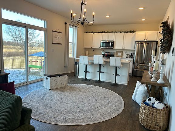 5th image of 2773 Berrywood Ln