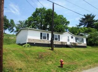 5123 Church St, Mount Pleasant, PA