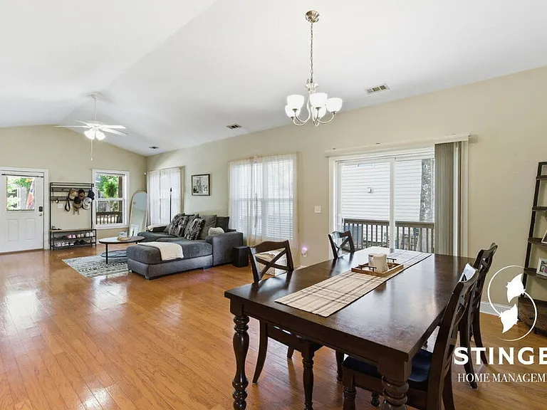 3 Kings Cross Ct — Photo 21