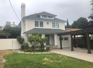 820 Vista Dr, Redwood City, CA 94062