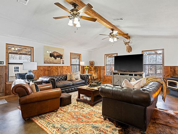 4th image of 268 Coe Rd