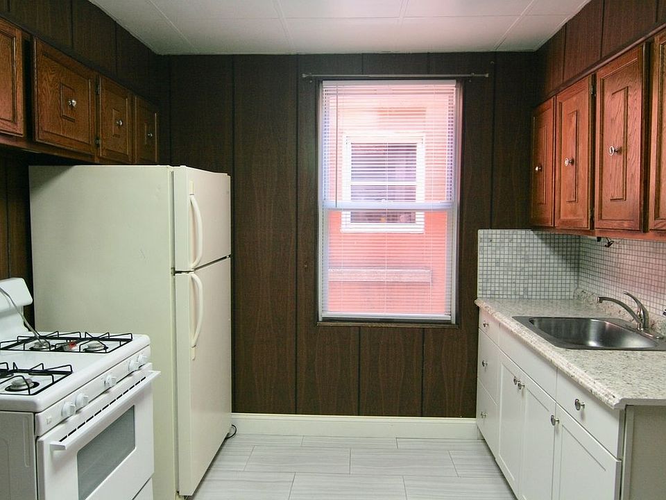 1st image of 25-10 33rd Ave #2