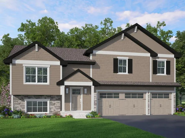 1102 Olivia St SE, New Prague, MN 56071