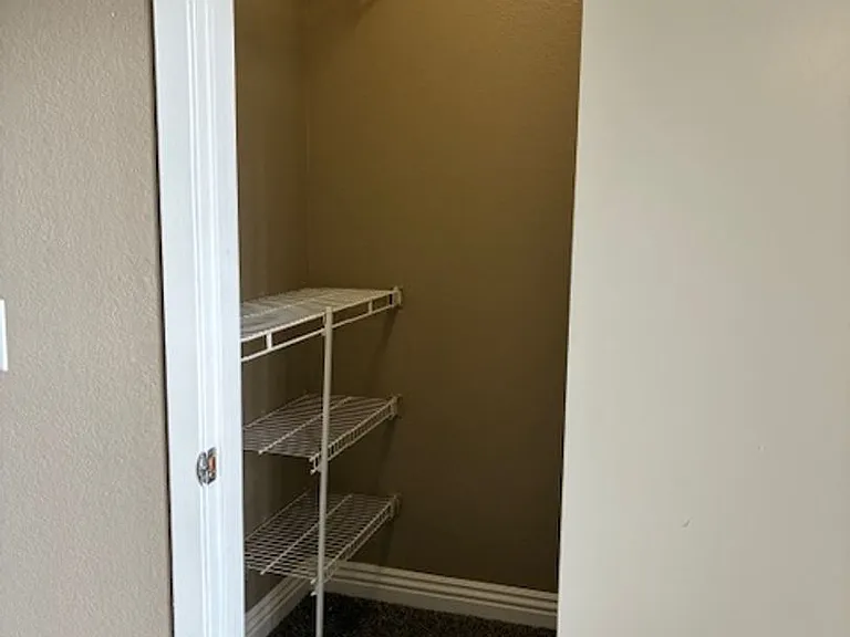 Mandalay Bay Apartments — Photo 63