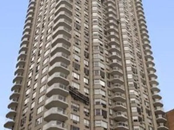 300 East 74th Street 15E image 14 of 15