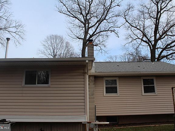 2nd image of 86 Will O Brook Dr