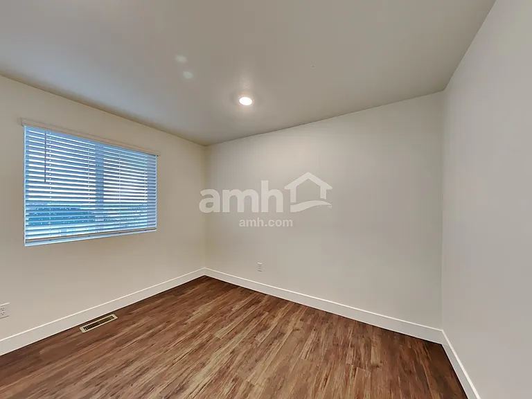 3951 Ryedale Way — Photo 16