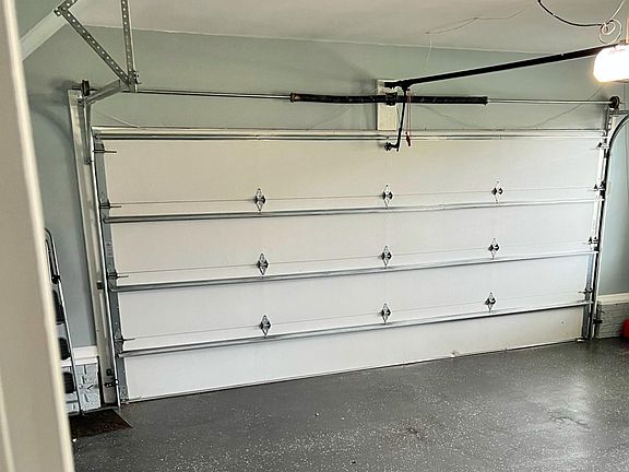 2 Car Garage