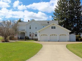 6250 Heidler Rd, Fairview, PA 16415