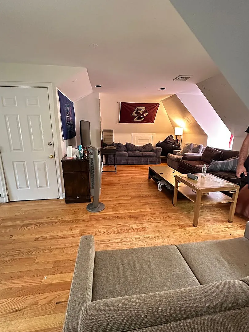 27 Orkney Rd — Photo 2