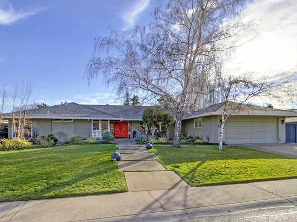 2924 Latham Dr, Sacramento, CA 95864