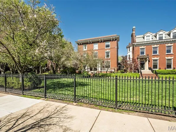 55 Maryland Plz #2E, Saint Louis, MO 63108