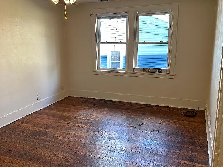 1933 Saw Mill Run Blvd #2 — Photo 6