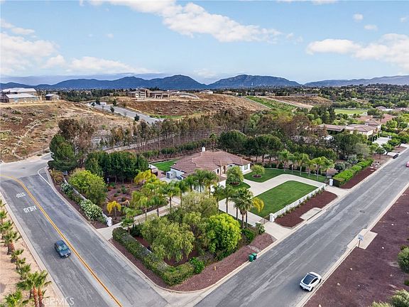 4th image of 32905 Avenida Lestonnac