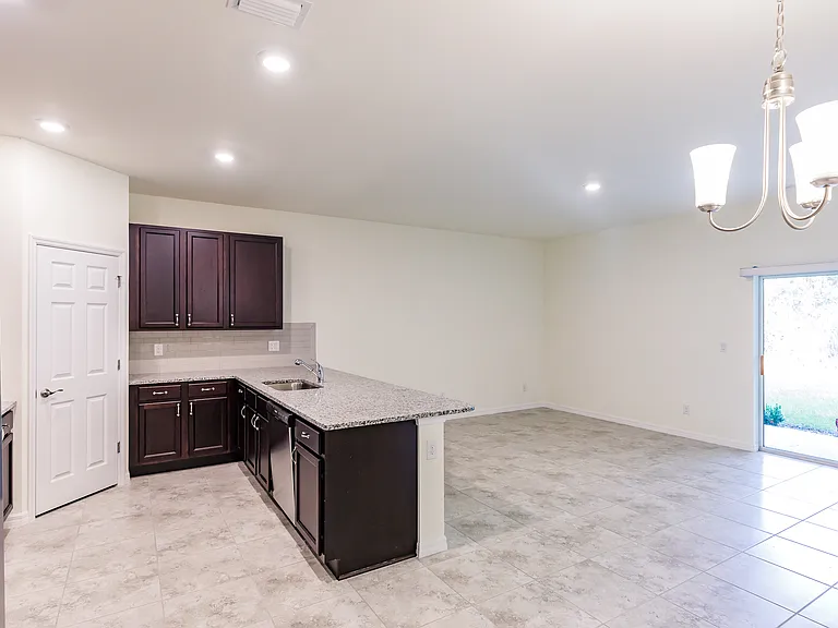 1176 Navigator Rd — Photo 5