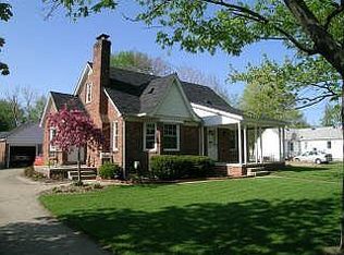 7359 Nichols St, Utica, MI 48317