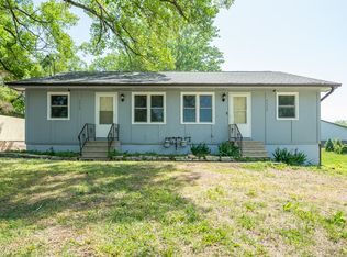 5515 & 5517 NE 1st St, Des Moines, IA 50313