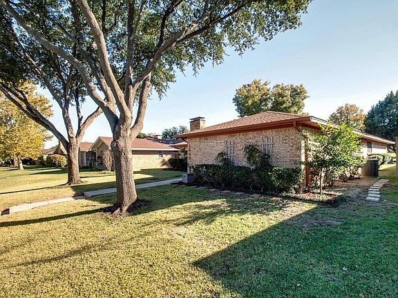 5th image of 1650 San Antone Ln