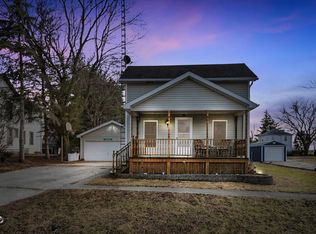 110 E Main St, Cabery, IL 60919